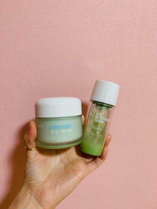 김정문알로에 큐어 큐어 알로에 리프레쉬 젤리 세럼, 큐어 알로에 하이드로 젤리 크림 — 5점을 준 리뷰어가 2021년 4월 올린 사용 사진