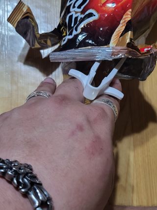 칩스틱 과자젓가락 게이밍젓가락 2ea / KC인증 식품용 — 4점을 준 리뷰어가 2021년 10월 올린 사용 사진