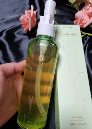 스킨큐어 산다화 순한 클렌징 동백 오일 200ml — 5점을 준 리뷰어가 2023년 4월 올린 사용 사진