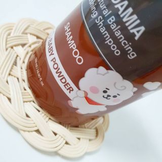 쿤달 [KUNDAL 공식] 프리미엄 헤어 케어 스페셜 세트 샴푸 500ml &amp; 트리트먼트 500ml — 5점을 준 리뷰어가 2021년 3월 올린 사용 사진