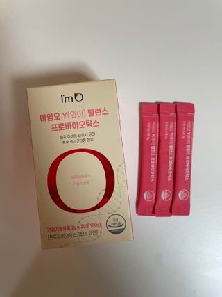 아임오 Y와이 밸런스 프로바이오틱스 30포 — 5점을 준 리뷰어가 2021년 11월 올린 사용 사진
