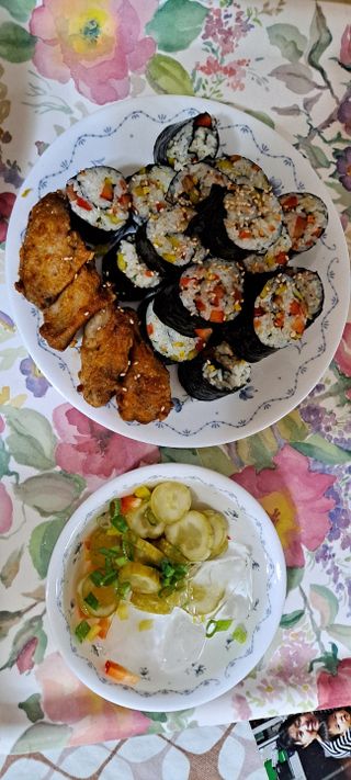 해풀잎 누구나 김밥*1ea [(혼합야채 35g *1ea,  김밥김 (5g, 5ea),  양념간장 (6g, 5ea), 참기름(5g, 2ea)] — 5점을 준 리뷰어가 2022년 7월 올린 사용 사진