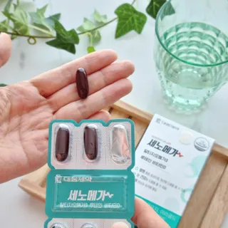 [대웅제약] 혈행, 눈,뼈건강, 알티지오메가3 세노메가 루테인 — 5점을 준 리뷰어가 2021년 8월 올린 사용 사진