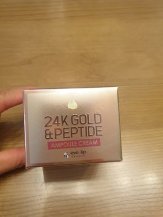 아이앤립 / EYENLIP 아이앤립 24K 골드 N 펩타이드 앰플 크림 — 5점을 준 리뷰어가 2021년 4월 올린 사용 사진