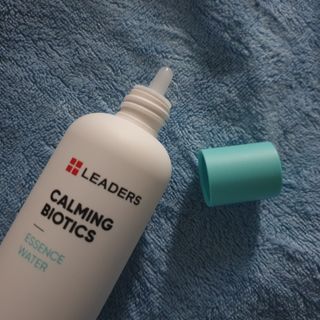 리더스코스메틱 리더스 카밍 바이오틱스 에센스 워터 — 3점을 준 리뷰어가 2021년 10월 올린 사용 사진