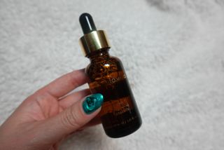 스킨큐어 산다화 비타민c 화이트닝 에센스 30ml — 5점을 준 리뷰어가 2021년 7월 올린 사용 사진