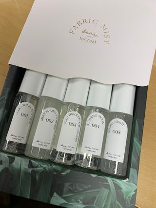 디어포레스트 [5개세트] 숲속의 하루 패브릭미스트 (섬유향수/ 룸스프레이) 50ml 5개 — 5점을 준 리뷰어가 2022년 9월 올린 사용 사진