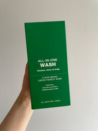블랙페블 남성청결제 올인원 바디워시 클린 웨이브 — 5점을 준 리뷰어가 2021년 4월 올린 사용 사진