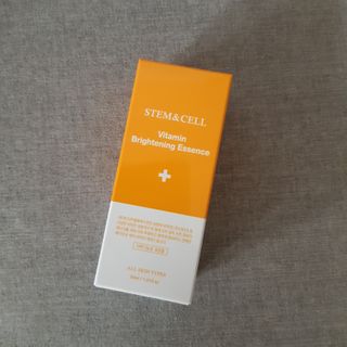 체르엠 스템앤셀 비타민 브라이트닝 에센스 30ml 1개 — 5점을 준 리뷰어가 2021년 9월 올린 사용 사진