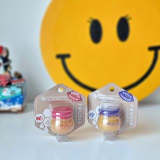 [후르디아] 올리브영 꿀과즙 립밤 2종 (블루베리/석류) — 5점을 준 리뷰어가 2022년 10월 올린 사용 사진