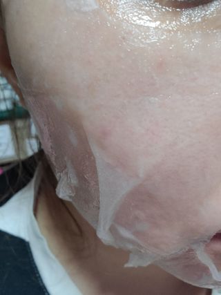 닥터마시멜로 닥터마스멜로 마블러스 아쿠아 클리닉 마스크 — 4점을 준 리뷰어가 2021년 2월 올린 사용 사진