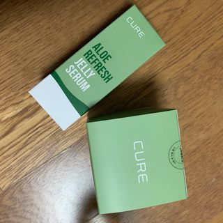 김정문알로에 큐어 큐어 알로에 리프레쉬 젤리 세럼, 큐어 알로에 하이드로 젤리 크림 — 5점을 준 리뷰어가 2021년 3월 올린 사용 사진