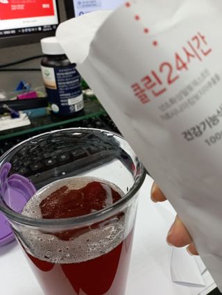 클린24시간 1BOX(5포) + 전용보틀(500ml) — 5점을 준 리뷰어가 2023년 6월 올린 사용 사진