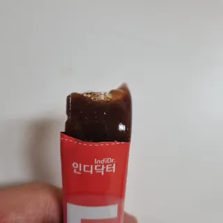 [인디닥터] 타이탄 BCAA 프로틴 젤리스틱 — 5점을 준 리뷰어가 2022년 4월 올린 사용 사진