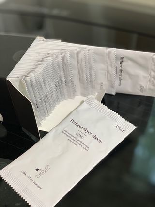 [이즈라이프코스메틱] 퍼퓸 드라이어 시트 히노끼향  or 블랑향 2중 택1 30매 — 5점을 준 리뷰어가 2021년 6월 올린 사용 사진