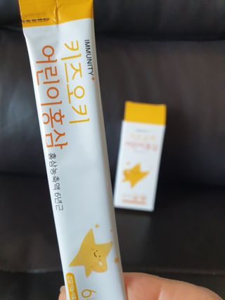 [이뮤니티플러스]우리아이 면역오키, 건강오키 _ 키즈오키 어린이홍삼 10포 1box — 5점을 준 리뷰어가 2022년 2월 올린 사용 사진