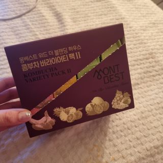 [몽베스트] 위드 더 블랜딩 하우스 콤부차 _ 버라이어티팩II — 5점을 준 리뷰어가 2024년 3월 올린 사용 사진