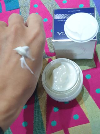 록타비아 Artisan Complete Face Cream — 5점을 준 리뷰어가 2023년 12월 올린 사용 사진