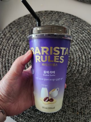 바리스타룰스 돌체 라떼 — 5점을 준 리뷰어가 2023년 4월 올린 사용 사진