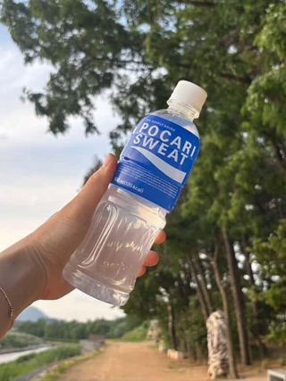[동아오츠카] 포카리스웨트  500ml PET + 이온워터 500ml PET — 5점을 준 리뷰어가 2025년 6월 올린 사용 사진