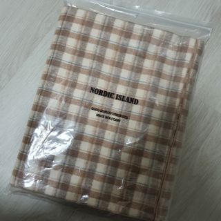 노르딕아일랜드 머플러 아이슬란드 체크 — 4.5점을 준 리뷰어가 2021년 10월 올린 사용 사진