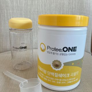 프로티원 단백질쉐이크 곡물맛 2주분 1통+보틀 — 4점을 준 리뷰어가 2021년 4월 올린 사용 사진