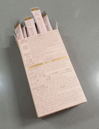 더리틀스 콜라겐부스터 — 5점을 준 리뷰어가 2022년 11월 올린 사용 사진