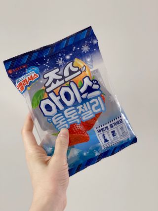 롯데제과 죠스바 아이스 톡톡 젤리 — 5점을 준 리뷰어가 2021년 10월 올린 사용 사진