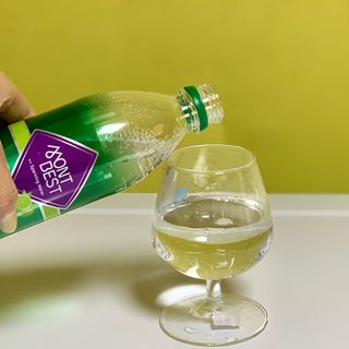 몽베스트 Montbest with Sparkling water Lime20병 — 5점을 준 리뷰어가 2022년 9월 올린 사용 사진