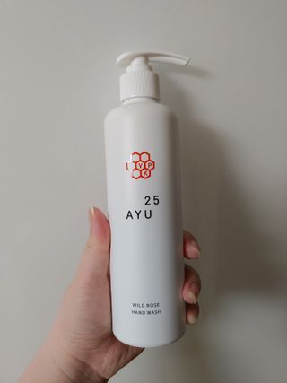 AYU25[아유트웬티파이브]피부 진정, 보습 와일즈 로즈 핸드워시 — 3.5점을 준 리뷰어가 2021년 3월 올린 사용 사진