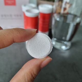 [슬림드랍 석류맛] 건기식 다이어트 보조제 겸 비타민 — 5점을 준 리뷰어가 2022년 1월 올린 사용 사진
