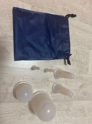 메디미케이알 커핑테라피 실리콘부항마사지 리프팅 페이스+바디 안티 셀룰 라이트 6pcs — 5점을 준 리뷰어가 2021년 2월 올린 사용 사진