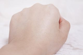 스킨큐어 산다화 카멜리아 안티 링클 멀티밤 — 5점을 준 리뷰어가 2022년 4월 올린 사용 사진