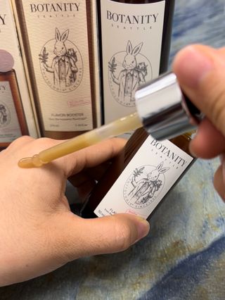 보타니티 [홍]조[진]정[결]케어 플라본 부스터 210ml / 플라본 세럼 50ml — 5점을 준 리뷰어가 2022년 7월 올린 사용 사진