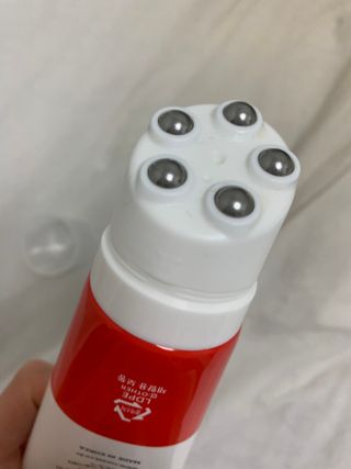 건강누리인터내셔날 큐어레스트 스포츠 마사지 닥터페인 바디 핫 롤링 볼 크림(100ml) — 3.5점을 준 리뷰어가 2022년 3월 올린 사용 사진