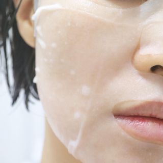 쿠피 피디알엔 연어 더마 페이셜 마스크 — 5점을 준 리뷰어가 2021년 11월 올린 사용 사진