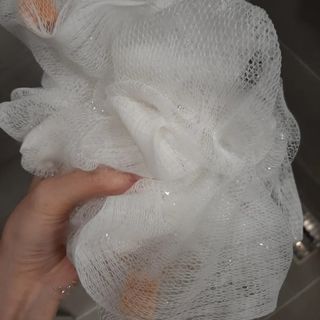 벨먼 내추럴스파 수분광채 스크럽 바디워시 600ml 5종 — 5점을 준 리뷰어가 2022년 5월 올린 사용 사진