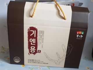 [몸엔용] 무더운 날씨에 국산녹용 기엔용으로 몸보신 50ml x 30포 — 4점을 준 리뷰어가 2021년 6월 올린 사용 사진
