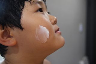 알레바 내츄럴 데일리 수딩 모이스처라이저럴 아기 로션 — 5점을 준 리뷰어가 2021년 1월 올린 사용 사진