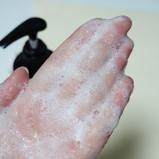 라라로즈데이 시즌2 여성청결제 200ml 아로마 페미민 클렌저, 독일더마인증 — 5점을 준 리뷰어가 2021년 8월 올린 사용 사진