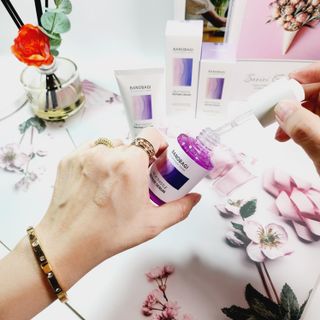 바노바기 코스메틱 바노바기 밀크 씨슬 리페어 세럼 30ml & 크림 50ml — 5점을 준 리뷰어가 2024년 4월 올린 사용 사진