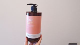 달리프 진저 베러 퍼퓸 탈모 완화 샴푸 1000ml 향 3종 — 5점을 준 리뷰어가 2021년 3월 올린 사용 사진