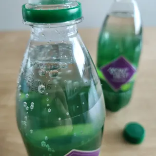 몽베스트 Montbest with Sparkling water Lime20병 — 5점을 준 리뷰어가 2022년 12월 올린 사용 사진
