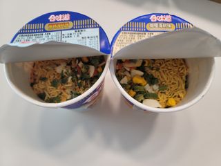 NISSIN 닛신 컵누들  4종 - 씨푸드오리지날, 씨푸드 스파이시, 씨푸드 커리, 씨푸드 XO소스 — 5점을 준 리뷰어가 2021년 12월 올린 사용 사진