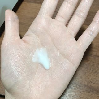로자펠로 egf 크림 재생 고보습 병풀 리페어 흔적 — 5점을 준 리뷰어가 2021년 1월 올린 사용 사진
