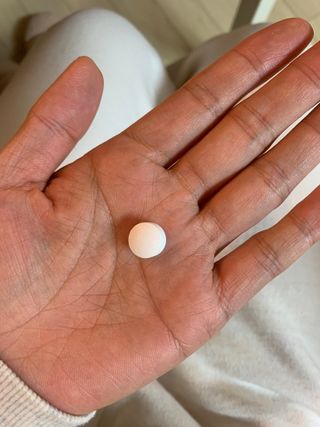 녹다 츄츄고체치약 150정 프로폴리스 죽염 씹는 치약 — 4점을 준 리뷰어가 2022년 12월 올린 사용 사진