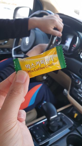 (주) 피치코리아 믹스커피캔디76g x2개입 — 5점을 준 리뷰어가 2022년 11월 올린 사용 사진