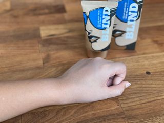 약손명가코스메틱 에오스보떼 블라인드 비비크림 50ml — 4점을 준 리뷰어가 2021년 8월 올린 사용 사진