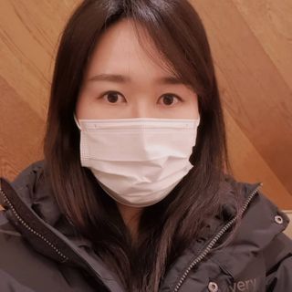 위케어 원데이 덴탈마스크 50매 화이트 대형 국내생산 — 4점을 준 리뷰어가 2021년 2월 올린 사용 사진