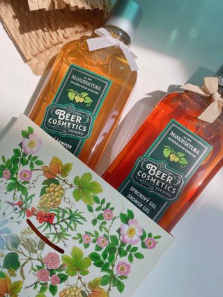 체코 비건화장품 마뉴팍투라 향좋은 천연 맥주샴푸 맥주샤워젤 — 5점을 준 리뷰어가 2022년 5월 올린 사용 사진